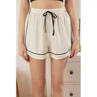 Trendyol Pyjamasbyxa ecru / svart