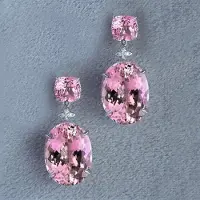 YIRAN Jewelry Huitan Rosa Kubisk Zirkonia Hängande Örhängen för Kvinnor Enkla Eleganta Lyxiga Bröllop Förlovningsfest Kvinliga Accessoarer Smycken
