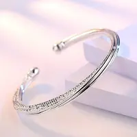 YIRAN Jewelry Mode 925 Sterling Silver Dam Charm Manschettarmband Linellae Justerbart Armband Flickor Fest Smycken Gåvor