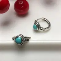 YIRAN Jewelry inläggning vintage Turkos Örhängen Ljus Lyx Hjärtaformade örhängen för kvinnor Forntida Rytm Bankettfest Smycken