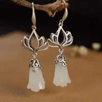 YIRAN Jewelry Naturliga Hetian Vita Jad örhängen Kinesisk Retro Lotus Unikt Mönster Designer Hantverk Charm Kvinnors Märke Smycken gray