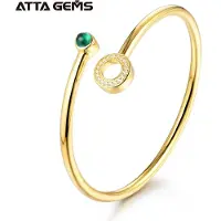 YIRAN Jewelry Smaragd Ädelstensarmband För Kvinnor Massiv 18k Gult Guld Smycken Berlockarmband För Romantiska Förlovningsfest Presenter beige