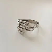 YIRAN Jewelry Justerbar 925 Sterling Silver Ring Trend Punk Rock Vintage Kreativ Skeletthandslinga Fest Smycke För Kvinnor Gåva Fingerring Resizable
