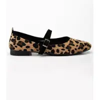 Prologue Emilie Mary Jane Flat