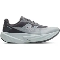 New Balance - Löparskor - Rebel V5 Magnet för Unisex - Storlek 42 - Grå