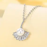 YIRAN Jewelry Sterling Silver S925 Aprikosblad Halsband Dam Europeisk och Amerikansk Nyckelbenskedja Mode Hänge Festgåva silver