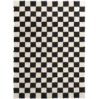FRAAI Retromatta | Gambit svart/vit hos Volero | 140x200cm | Svart | Rektangel | Inomhusmattor