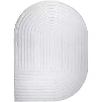 FRAAI Oregelbunden matta | Flowy Arch gräddvit hos Volero | 160x230cm | Creme | Rubber (TPR) | Fria former | Inomhusmattor