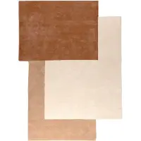 Studio Clarice Abstrakt ullmatta | Jules gräddvit/terrakotta | 230x330cm | Terra | Cotton | Fria former | Inomhusmattor