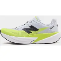 New Balance Men's Fuel Cell Rebel V5 skor för landsvägslöpning