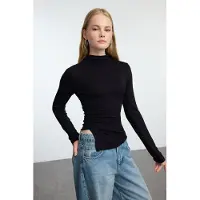 Trendyol T-shirt svart