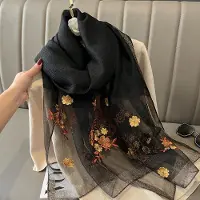 Simple and warm Silkeull Sjal Halsduk för Dam Stor Blommig Strandstolar Foulard Kvinnlig Hijab Tunn Bufanda Halsdukar Dam Lyx Pashmina Sjal black