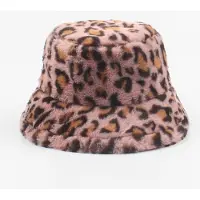 Yiran bag Vintermössa för damers moderiktiga leopardtryck plysch fiskarhatt mångsidig köldtålig och varm bassänghatt som visar ansiktet liten bucket hat average size black