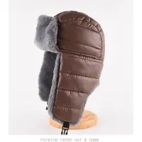 Yiran bag Ny produkt förtjockad och sammetsvarm mössa för män på hösten och vintern, utomhusridning nordost vindtät hörselskydd Lei Feng-hatt one size