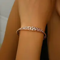Yiran pet products 1 st Damers Modetrend Minimalistiskt Litet Plommonblomarmband Dejt Resa Bankettfest Semesterklädsel Gåva